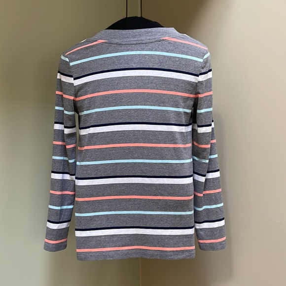 NWOT Gap V-Neck Long Sleeve - Picture 2 of 3